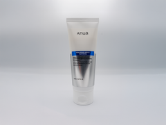 Anua 8 Hyaluronic Acid Hydrating Gentle Foaming Cleanser (150ml)